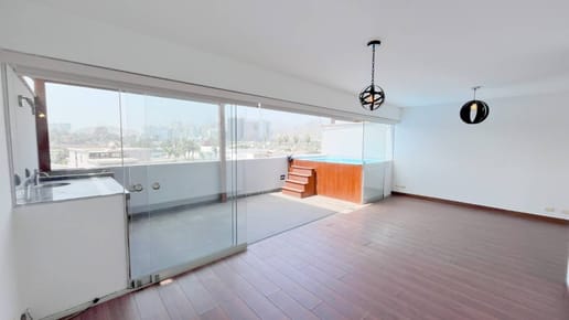 DÚPLEX EN VENTA EN CAMACHO – SURCO CON TERRAZA Y JACUZZI