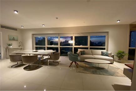 Venta lujoso Dpto 3 hab suite,The Tower, Ycua SatI