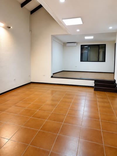 Casa en alquiler zona Urbarí