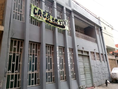CASA EN VENTA zona centro, avenida uruguai, calle avaroa
