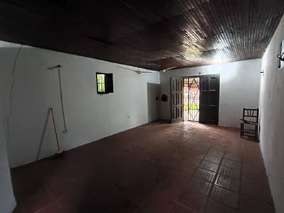 Local comercial sobre Av. Defensores del Chaco | Lambaré