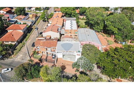 En Venta Salón Comercial y depósito