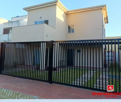 HERMOSA CASA EN ANTICRETICO DE 3 HABITACIONES