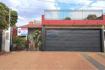 VENDO CASA-LAMBARE-CUATRO MOJONES