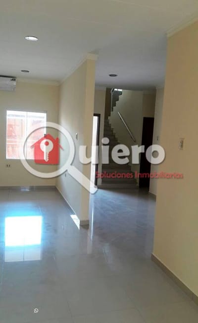 EN VENTA CASA A ESTRENAR, AV. ALEMANIA ENTRE 7o Y 8o. ANILLO