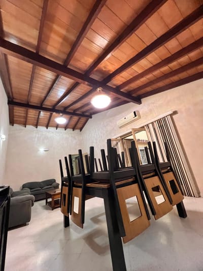 ALQUILO HERMOSO Departamento – Frente al Hospital Militar