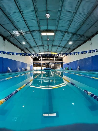 EN VENTA COMPLEJO DEPORTIVO DE PRIMER NIVEL 