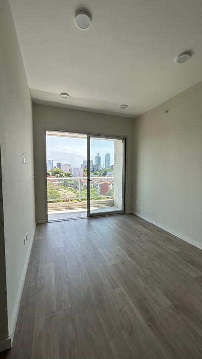 Vendo Departamento de 2 dormitorios en Asunción, Edificio Forvm Molas 