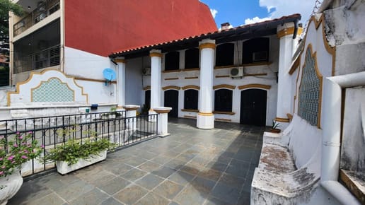 VENDO PROPIEDAD ESTILO  RESIDENCIA COLONIAL 