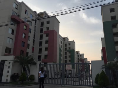 DEPARTAMENTO EN ALQUILER SAN MIGUEL, 1ER PISO, 3 DORMITORIOS, JARDÍN, COCHERA