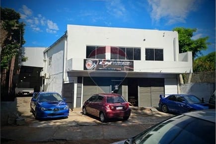 Depósito-Venta-PY Central Villa Elisa Centro  Américo Picco y Otto Car 