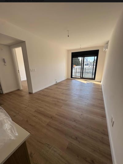 Alquiler Apartamento 1 D Tres Cruces Y Médica Uruguaya