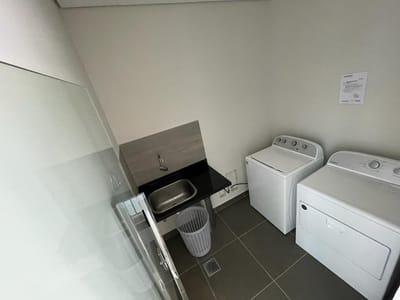 VENDO DEPARTAMENTO DE DOS DORMITORIOS ZONA SANTISIMA TRINIDAD 