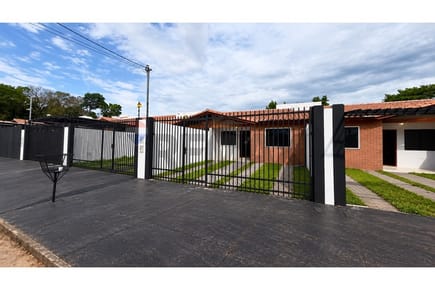Chalet - Venta - Villa Elisa, Central, Paraguay, Agenda una visita!