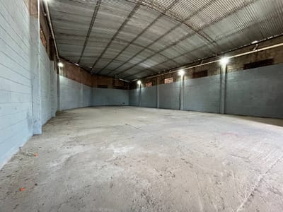 Alquilo Deposito Para Taller - Fabrica - Logistica En Fernando Zona Abasto
