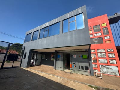 En Venta Propiedad Comercial E Industrial             