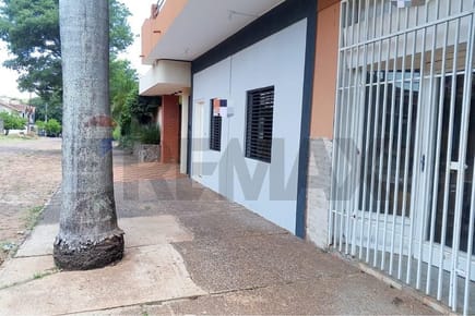 ALQUILO DEPARTAMENTO EN PLANTA BAJA EN ÑEMBY
