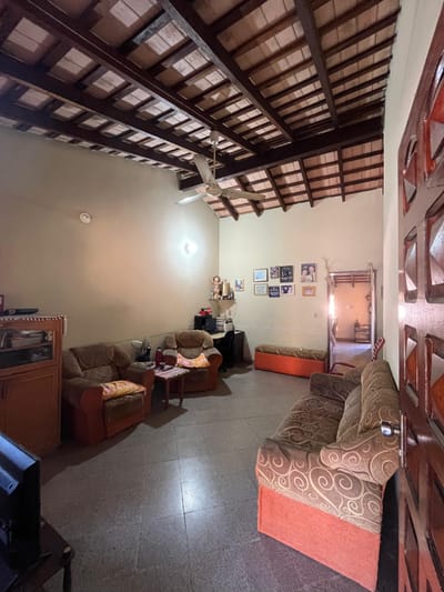 ZONA ACCESO SUR - EN VENTA CASA TODA EN PLANTA BAJA DE 150M2