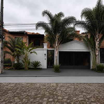 VENTA/ALQUILER DE CASA ZONA CASA RICA MOLAS LOPEZ
