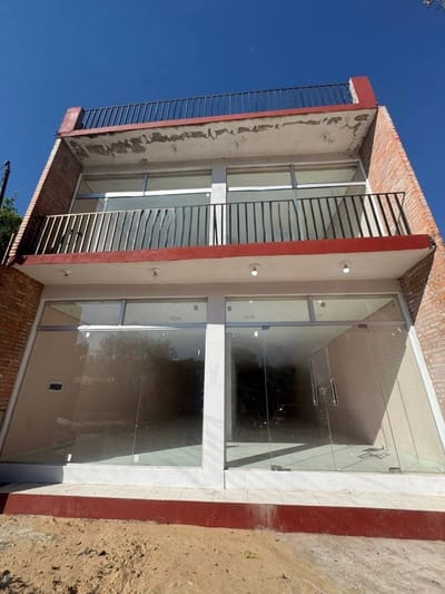 ALQUILO EDIFICIO EN FERNANDO DE LA MORA