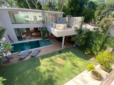 CASA ESTILO BALI EN BARRIO RECOLETA ASUNCION