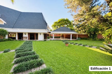 Residencia-Venta-Dr. Leandro Prieto, Mburicaó, Asunción