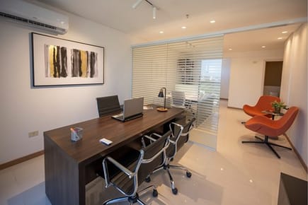 Oficina-Venta-Avenida Aviadores del Chaco 3207, Salvador del Mundo, Asunción