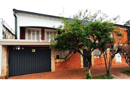 Residencia con Piscina y Quincho en Lambaré