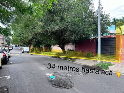 VENDO TERRENO con casa a Demoler en BARRIO HERRERA