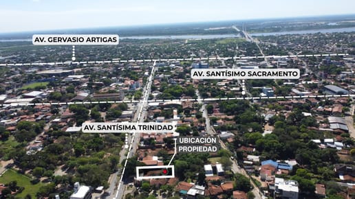 VENDO TERRENO SOBRE AVDA STMA TRINIDAD