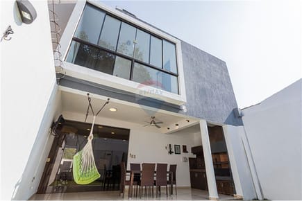 EN VENTA DUPLEX - BARRIO SANTA LIBRADA -UCA.