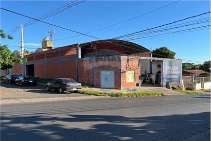 Deposito en Esquina en Lambare 15 x 35