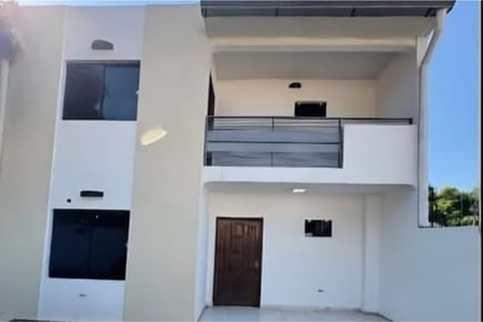 Residencia-Venta-VILLA FLORIDA Y AREGUA, Sol de América, Villa Elisa, Central
