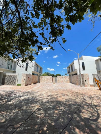  Condominio de Duplex EN LUQUE – ZONA CONMEBOL????