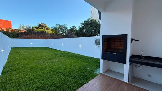 VENDO DUPLEX EN FERNANDO DE LA MORA ZONA SUR 