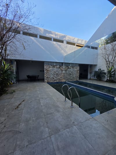 EXCLUSIVO TRIPLEX DE 3 DORMITORIOS EN BARRIO MBURUCUYA 