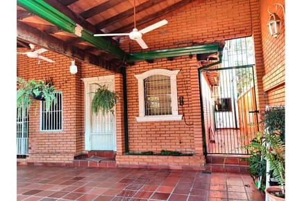 Vendo casa en Asunción, San Vicente