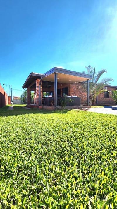 VENDO CASA EN PUERTA DEL LAGO