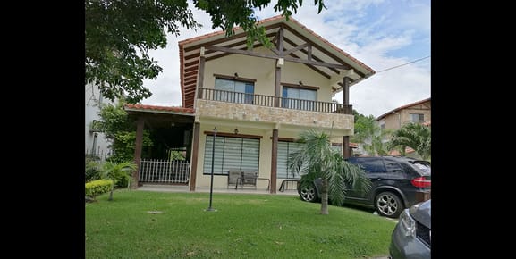 CASA EN VENTA ZONA NORTE 