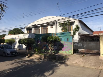 Inmueble con múltiples ambientes