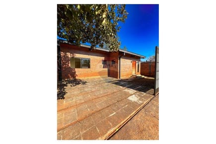 VENDO CASA DE 3 HAB. SEMI NUEVA DETRÁS DEL RAKIURA