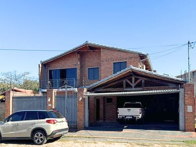ALQUILO CASA A METROS DE LA AVDA. SANTISIMA TRINIDAD 