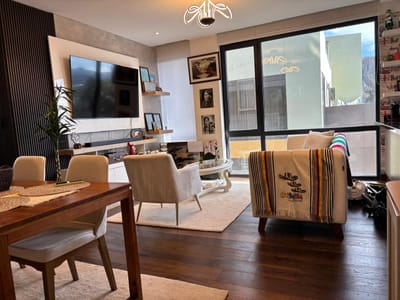 EN ALQUILER MODERNO DEPARTAMENTO EN CALACOTO CALLE 24