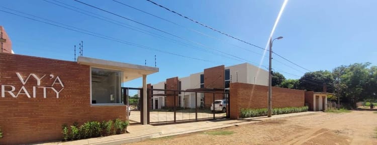 Vendo dúplex en pozo en barrio cerrado Luque