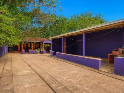 VENDO CASA EN BELLA VISTA NORTE, EN ESQUINA