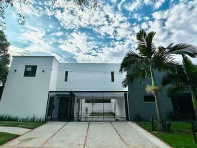 VENDO DUPLEX EN BO. STA. MARÍA