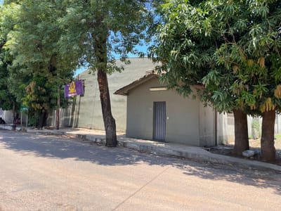 ALQUILO DEPOSITO/TINGLADO EN FERNANDO DE LA MORA 