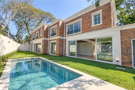 Vendo RESIDENCIA en VILLA AURELIA, ASUNCIÓN