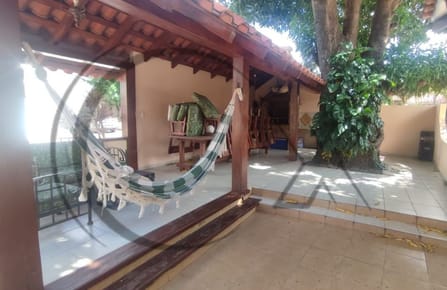 CASA EN VENTA DE 3 DORMITORIOS – ZONA NORTE | 77343558