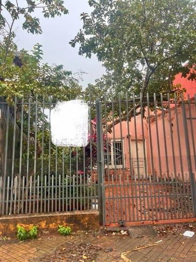 VENDO TERRENO CON CASA A DEMOLER O REFACCIONAR EN VISTA ALEGRA-LAMBARE